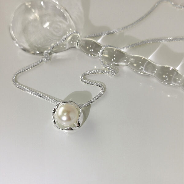 s925 sterling silver French retro pearl necklace - Image 3